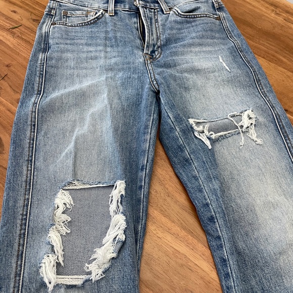 Seven off all mankind ripped jeans size 26. - Picture 4 of 5